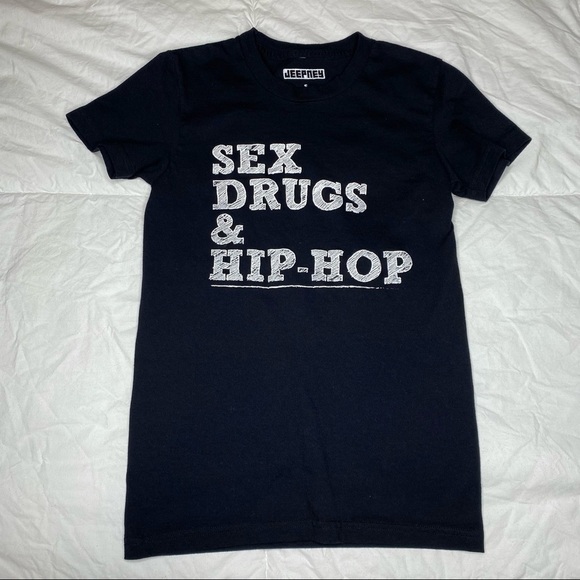 Jeepney Hip-Hop T-shirt Size Small | 2000’s Street Wear - Picture 1 of 2